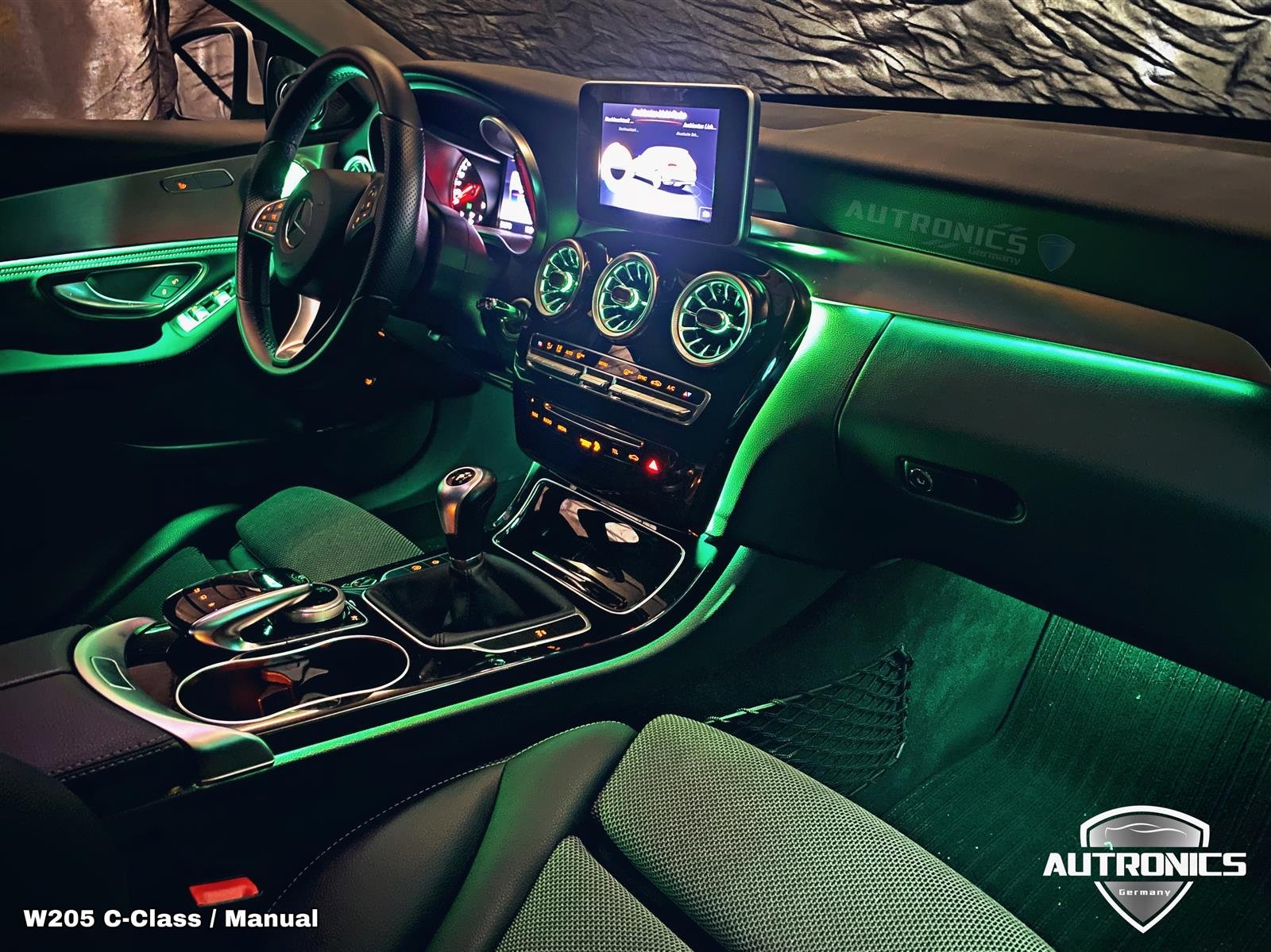 Ambientebeleuchtung für Mercedes C-Klasse W205 mit 64 Farben inkl. Einbau  (Nachrüstung)