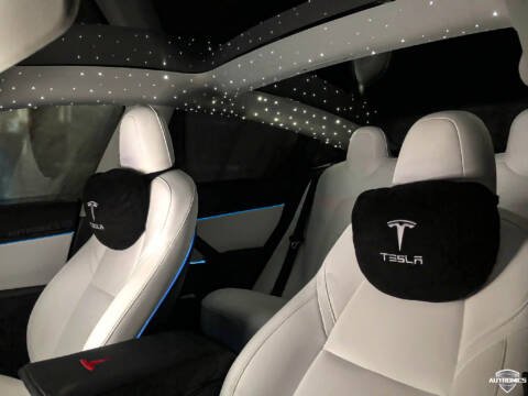 Tesla Model S Sternenhimmel inkl. Einbau in 64 Farben