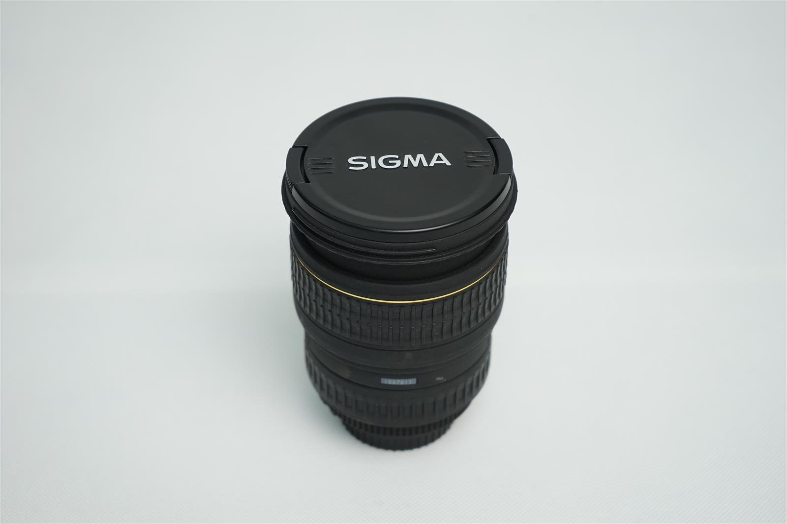 04-Sigma-Zoom-Durch-82mm-24-70mm